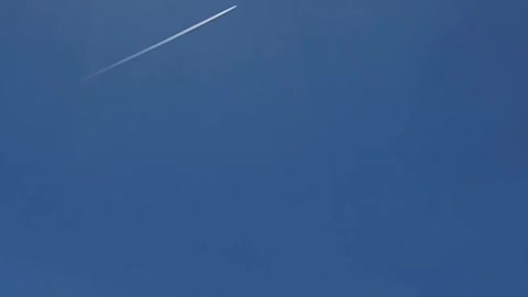 More and more chemtrails