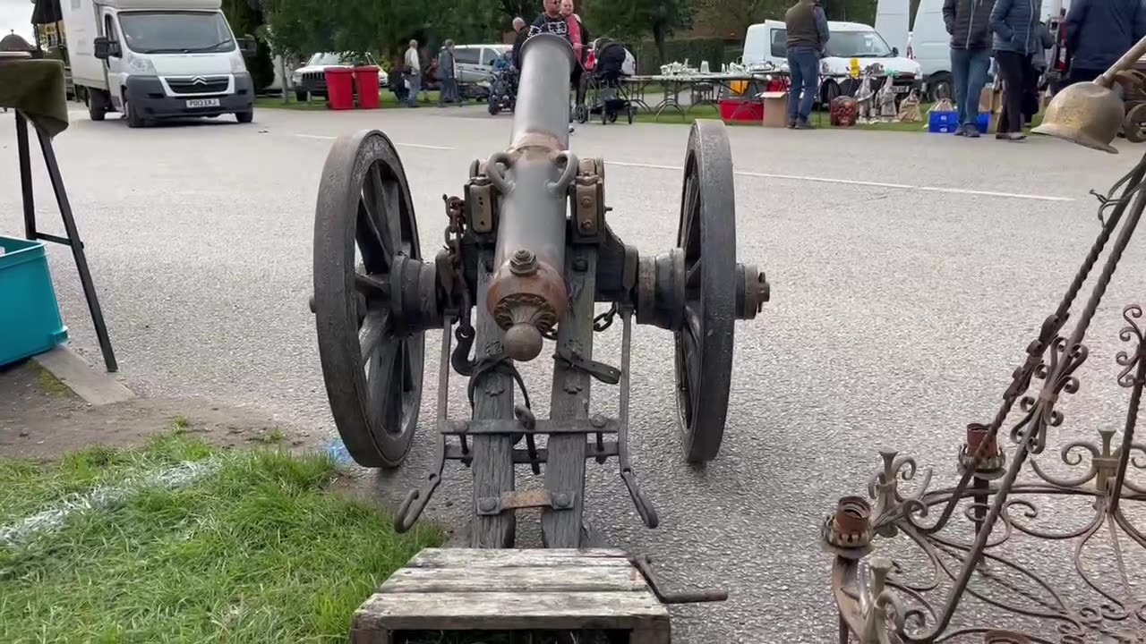 Why is this 19th Century Cannon called a ‘Grasshopper Gun’ You can buy it for £?????