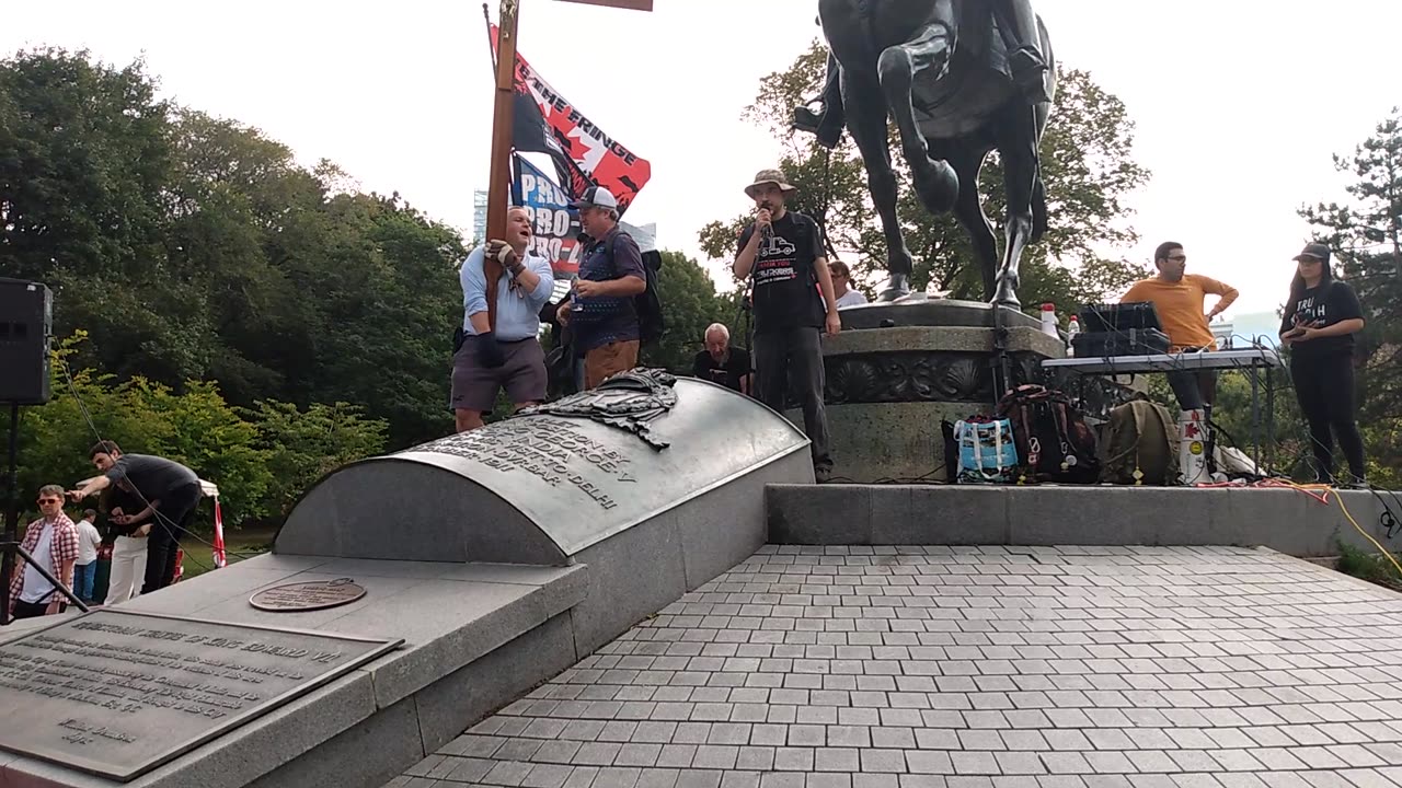 Grassroots leading by example - WorldWide Rally for Freedom, Queen's Park, Toronto