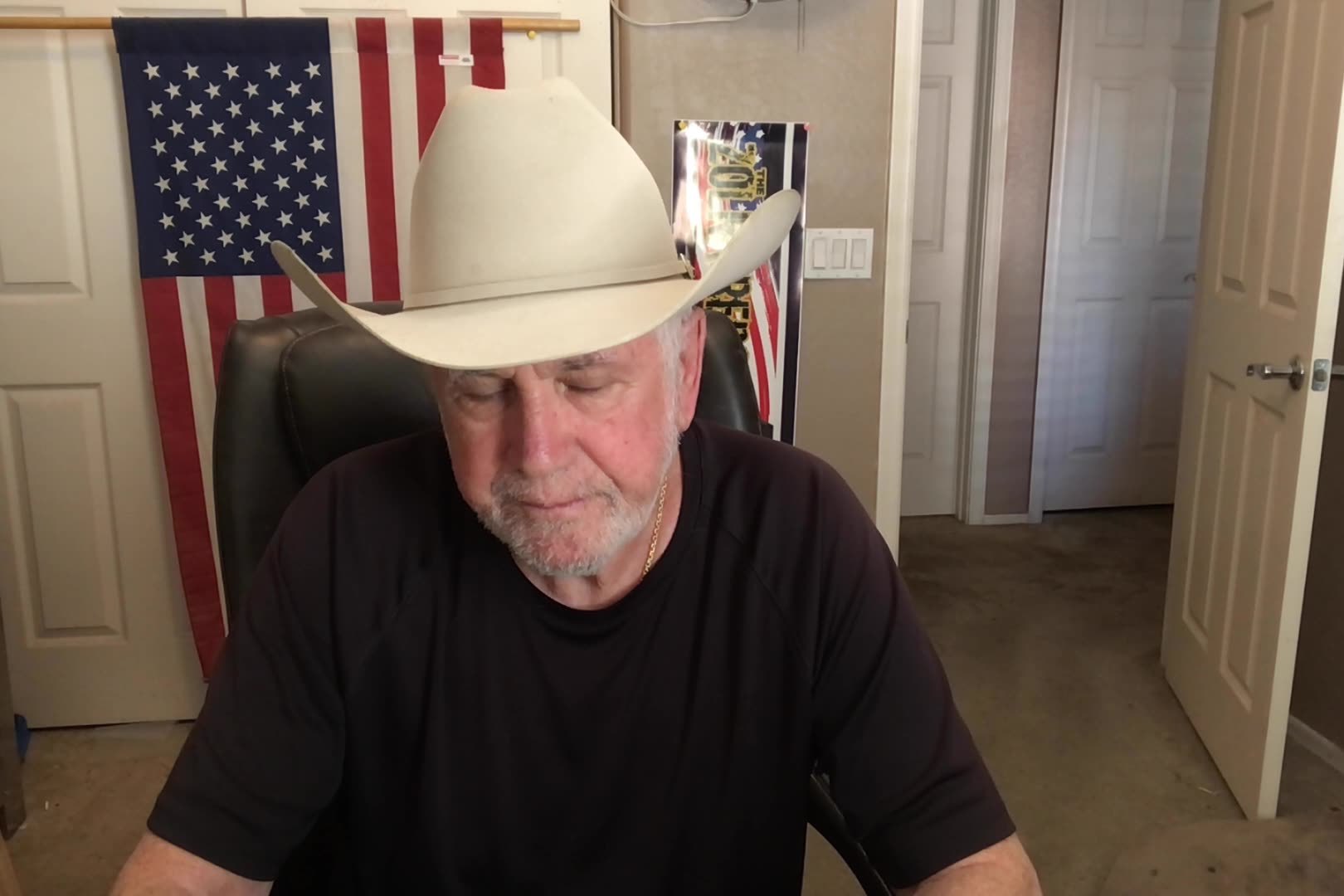 Stormy Daniel's Describes Trump's Mario Mushroom Dick, And Yeti Pubes!