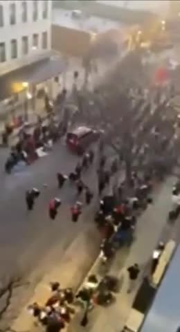 WARNING! GRAPHIC CONTENT! SUV speeds into Christmas parade in suburban Milwaukee.