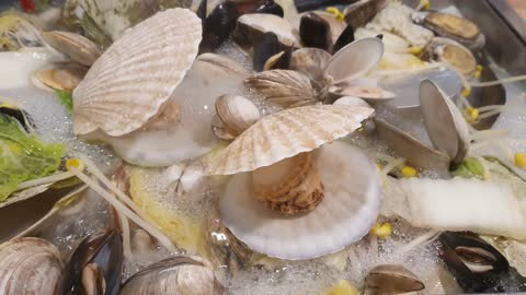 Seafood in hot pot