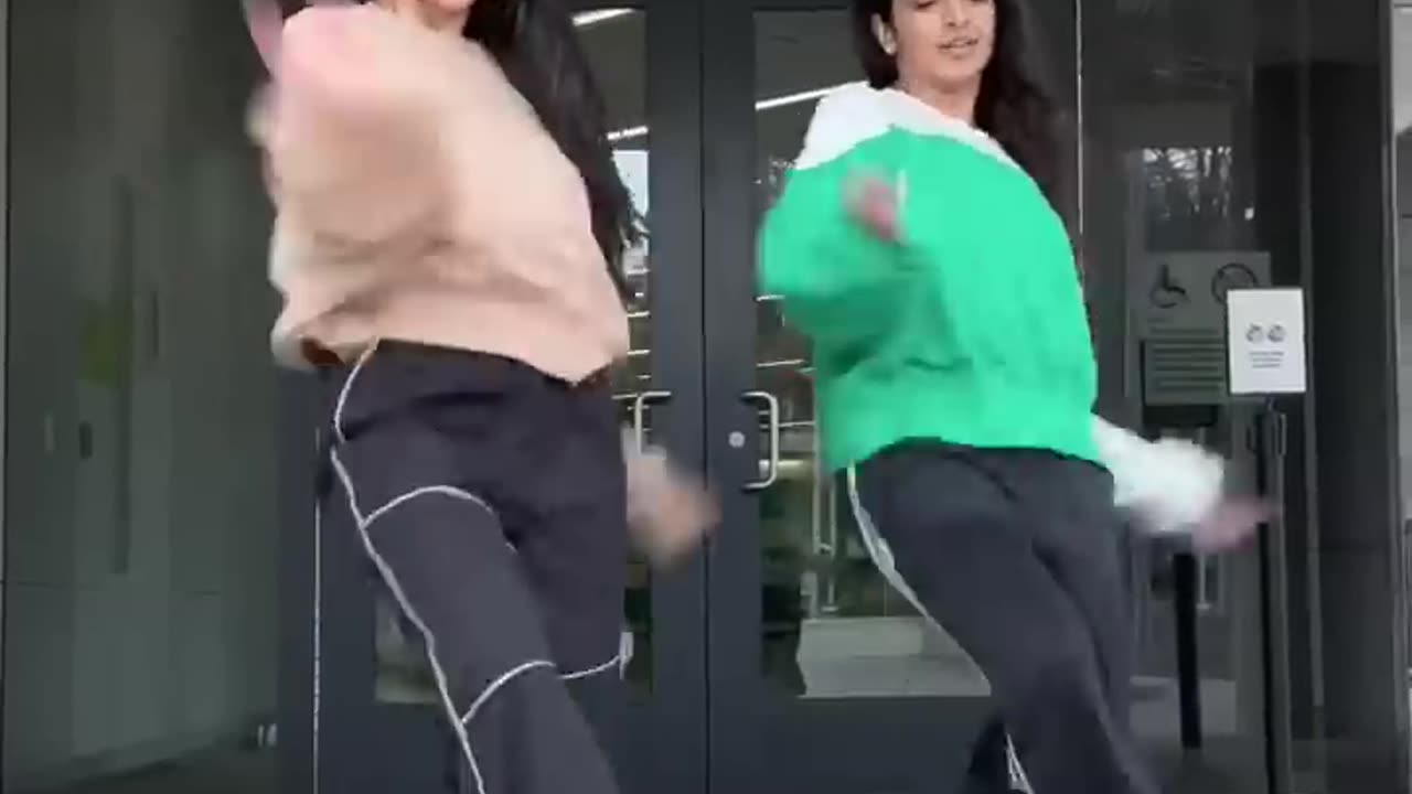 Viral Dance 😂😂😂