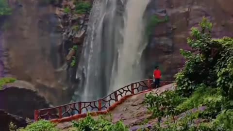 Natural beautiful pawaifall India Chhatigarth