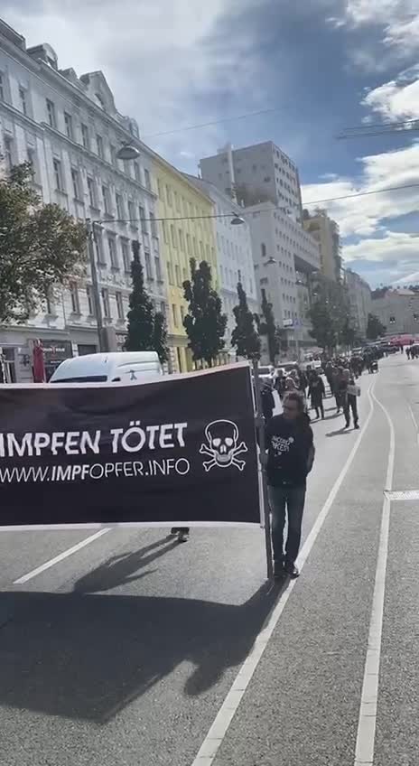 Manifestación en Alemania v4kunar es m4tar dice en alemán