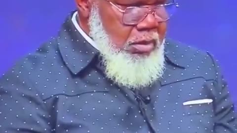 Bishop TD Jakes Suffers Sudden 'Health Incident' in Middle of 'Powerful' Sermon