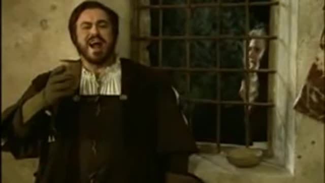 La Donna E Mobile - Giuseppe Verdi - Pavarotti