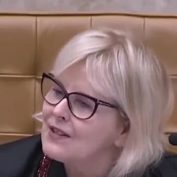 A lot of people don't know, but on this visit by @alexandre to the prisoners of January 8, he entered surrounded by armed men, and there was a woman who peed her pants out of fear.