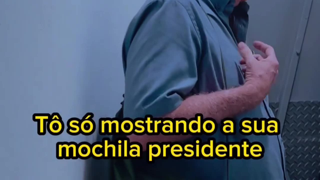 A mochila do Bolsonaro