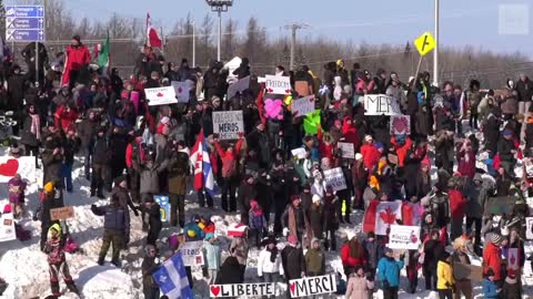 Ouvrir Québec - 31 Janvier 2022 - Trucker Convoy for Freedom East Highlights Convoi de la Liberté