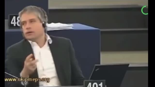 Bankéři projev v EP