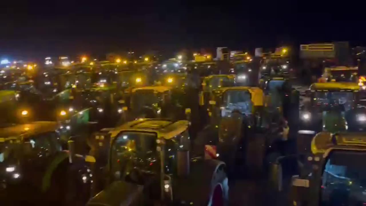 Traktoros felvonulás Berlinben!