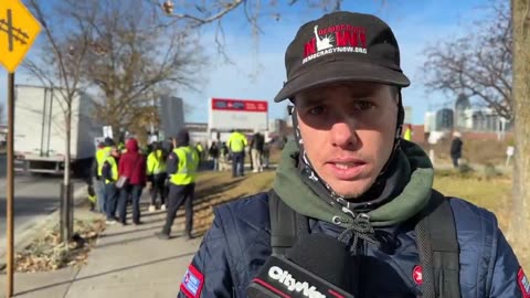 Canada Post workers on the picket lines in Montreal Friday morning