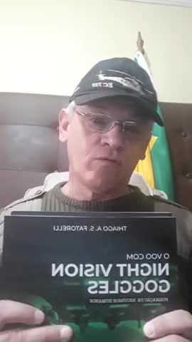 Aviação de combate: um manual de voo noturno agora no Brasil ! #shorts