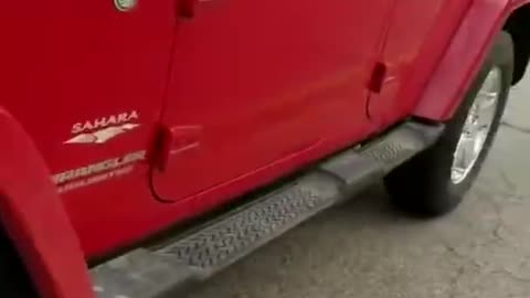 🔫 Pulls a Gun during Road Rage