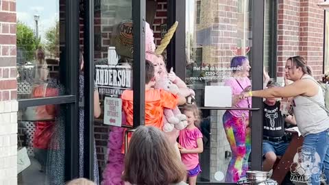 Another Child Drag Show was hosted in Texas, this time in Over 20 children were in attendance