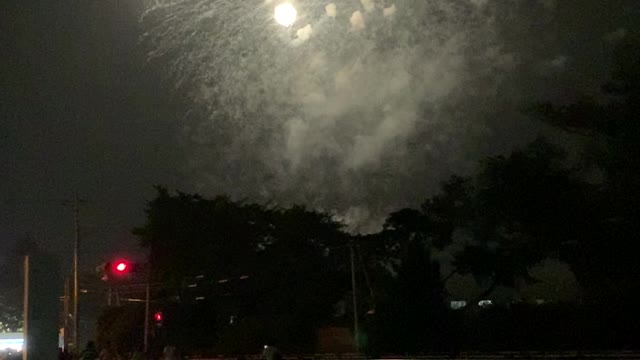 A scene of fantastic fireworks 01
