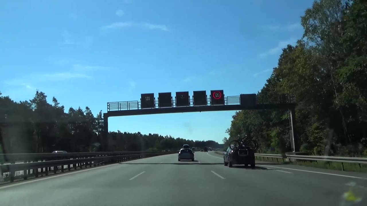 Darn electric SUV dyed on the Autobahn (vlog)