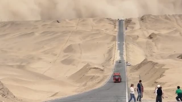 The unique scenery of the desert wind and sand desert