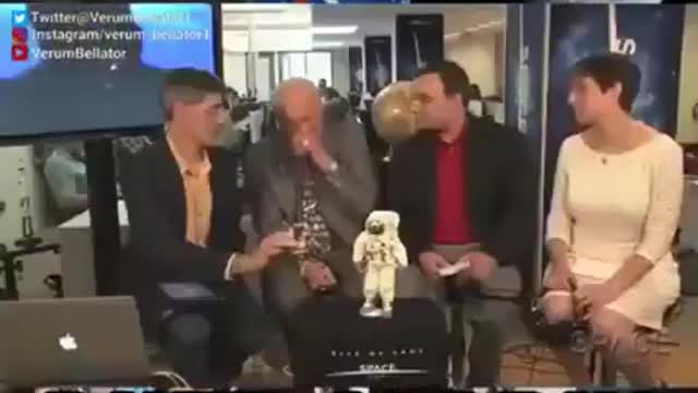 Buzz Aldrin Does it AGAIN! 😂 (Moon Landing Hoax)