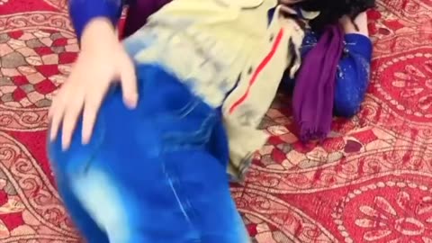 Bachara pati😂