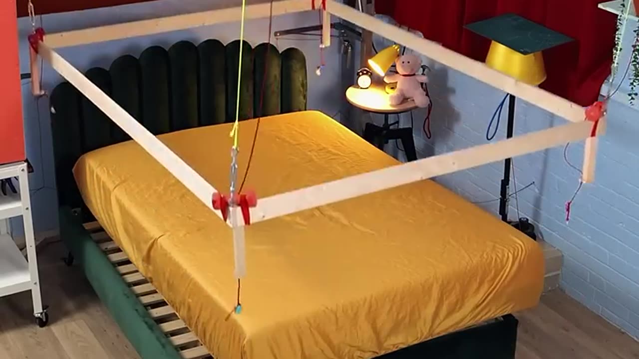 World's First Bed Making Machine