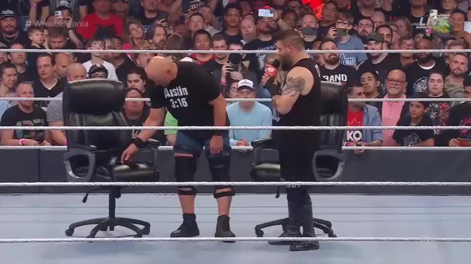 Stone Cold Steve Austin Vs Kevin Owens (Wrestlemania 38 (Night 1) 2/4/2022))