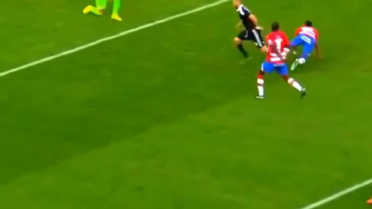 Cristiano Ronaldo backheels