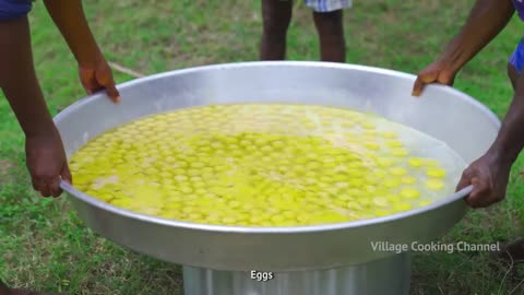 Chicken omelette_ huge eggs🥚with chicken🐔meat 🥩 protein rich omelette recipe cooking village