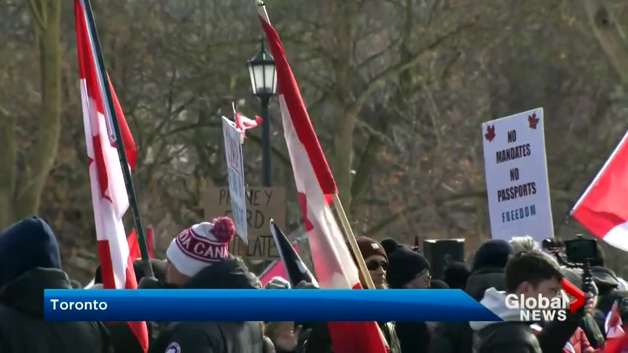Police move in to clear Ambassador Bridge blockade