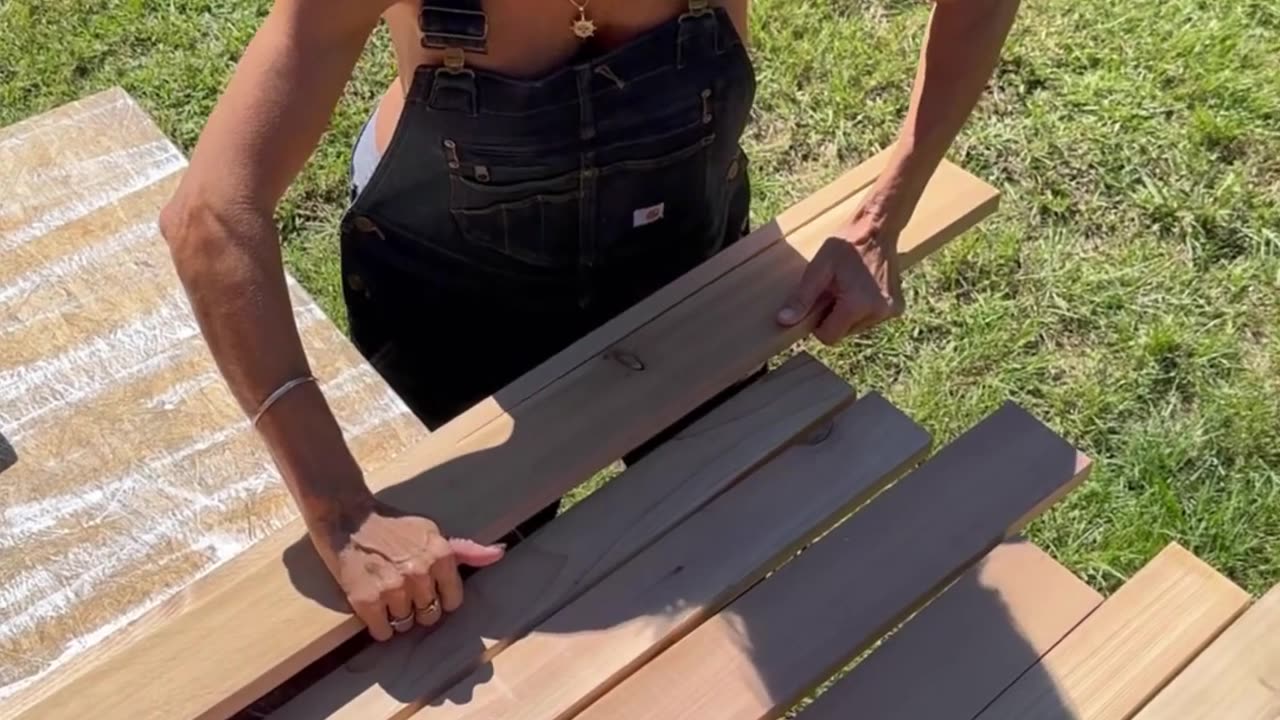 Making a custom window frame & casing. “Make it with Mary Construction” #themaryburke