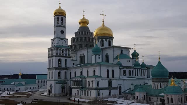 Храм в городе Истра, Подмосковье.