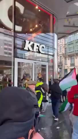 Wait! What did KFC do to the Palestinians? When did FRIED CHICKEN become a Jewish thing?