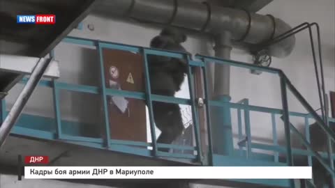 Fighting in Mariupol in a News Front report