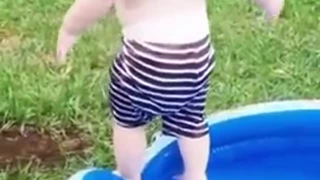 bebe risas
