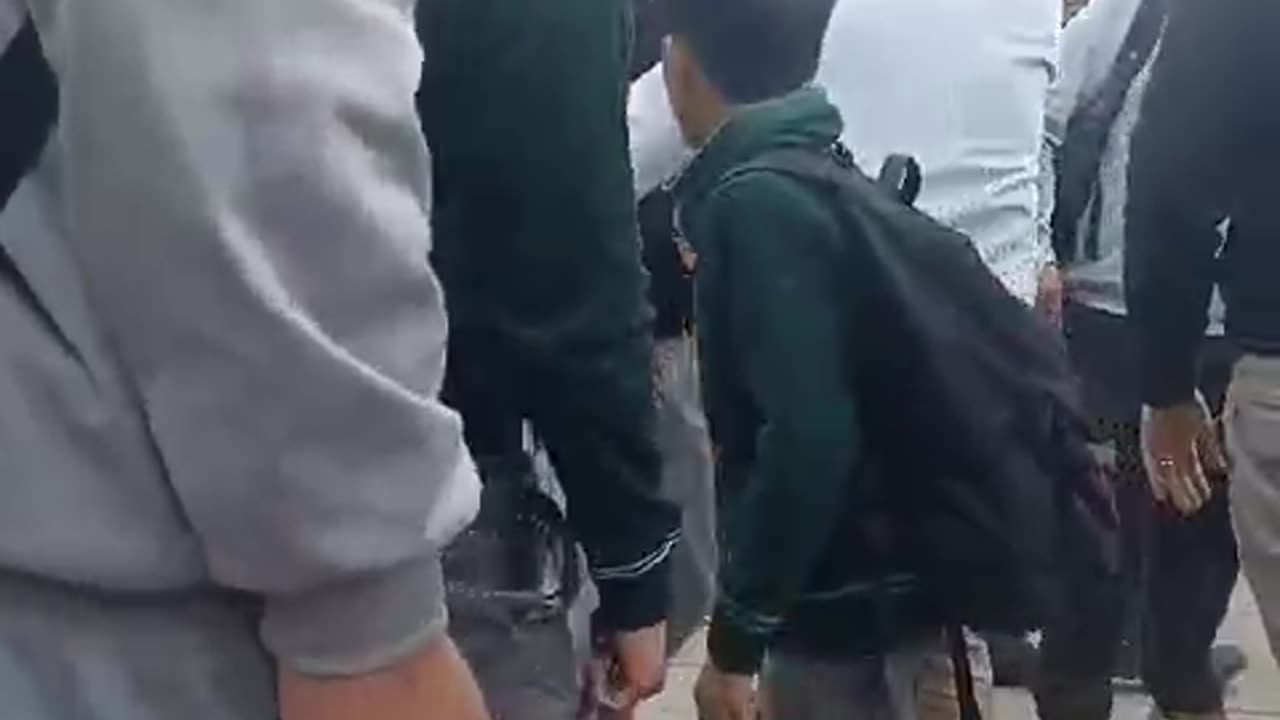 Pelea de escolares en Colegio Santa Marta