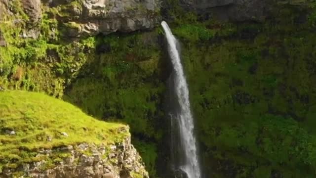 Nature falls