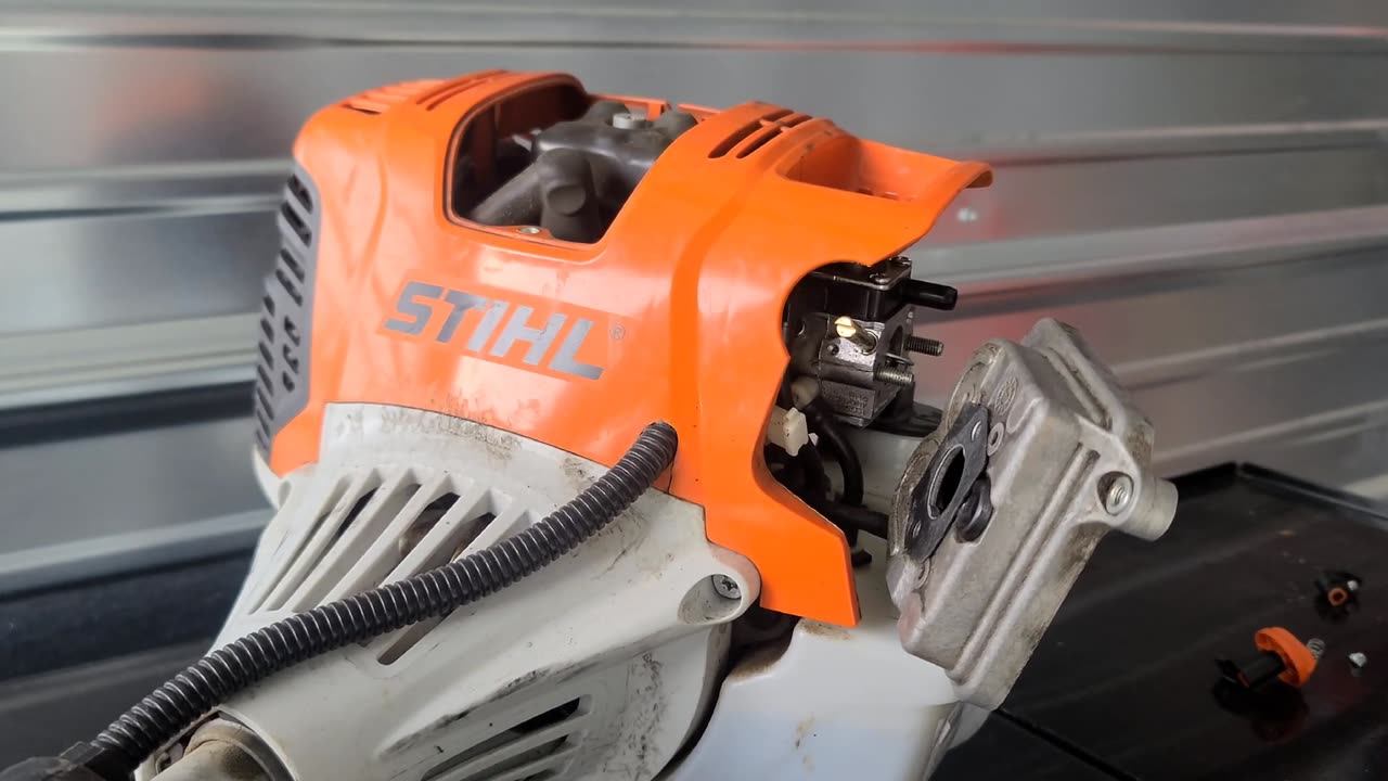 How-to REPLACE Choke Knob On Stihl KM131R Kombi