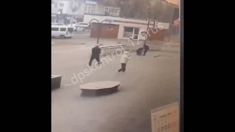 Very strong winds in Russia 😱😱