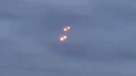 MOVEMENTS BETWEEN TWO UFOs CHARIOTS OF GOD ANGELS MOVING IN SYNCHRONY ILLUMINATED🕎 Psalms 103:20