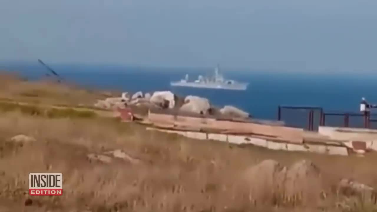 13 Ukrainian Troops Tell Off Russian War Ship in Final Act