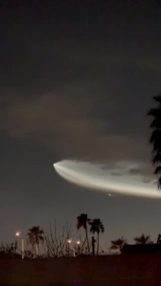 Space X rocket launch seen in Arizona 3-18-2024