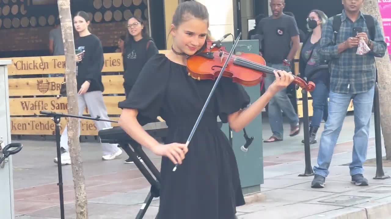 Karolina protsenko in Santa Monica