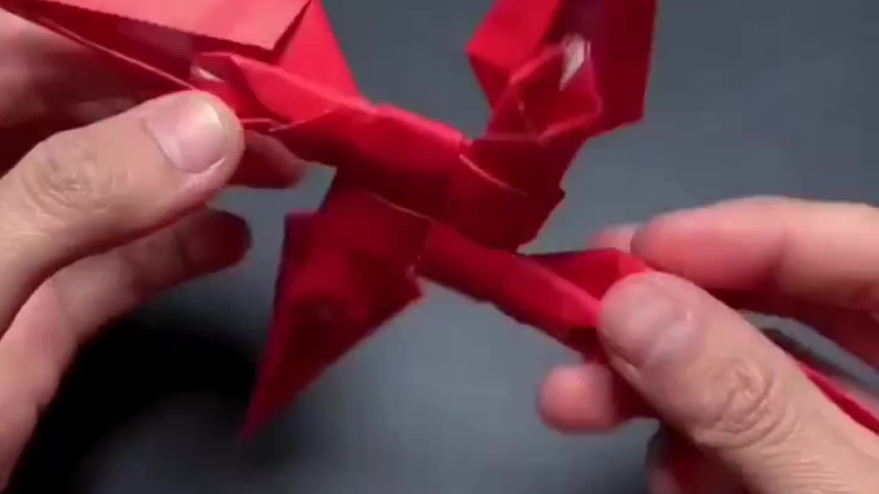 How to make a real ninja star from paper.