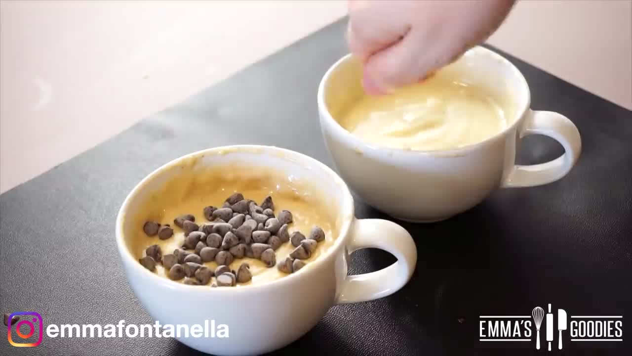 1 Minute Microwave Mug Cake Recipes | 3 Back To School Treats!