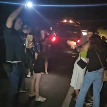 Deputado mineiro escapa de acidente com carro destruído