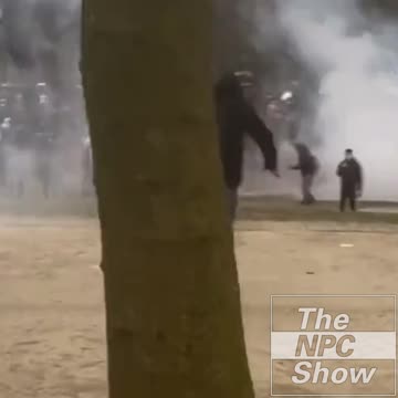 Brussels Cop Accidentally Sprays An Undercover