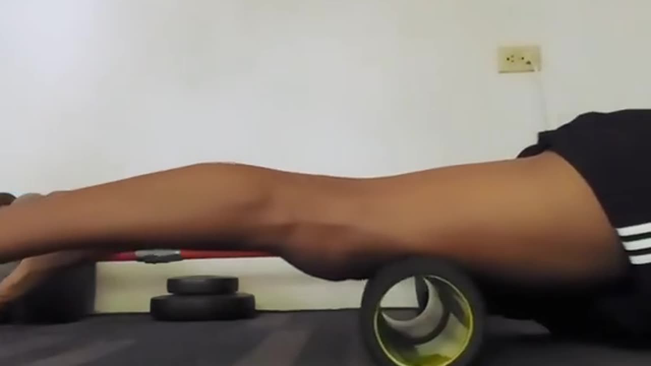 Quads Foam Roll Try It Out (30 March 2023)