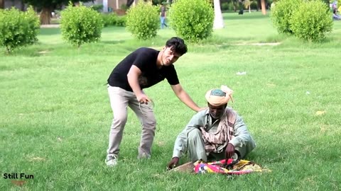 REAL SNAKE PRANK - EPIC SNAKE PRANK IN PAKISTAN - FUNNY REACTIONS ( PART 1 ) Still Fun Prank