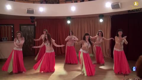 sexy belly dancing video is breathtaking.